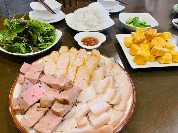 Dàn nam BTV VTV về nhà được vợ chăm thế nào?