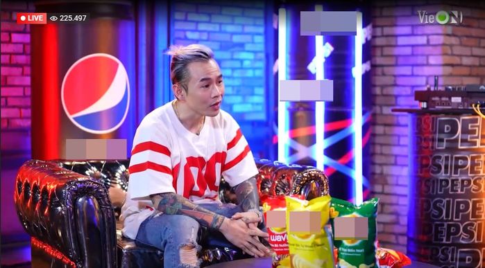 Châu Bùi cho Binz mượn áo để quay Rap Việt