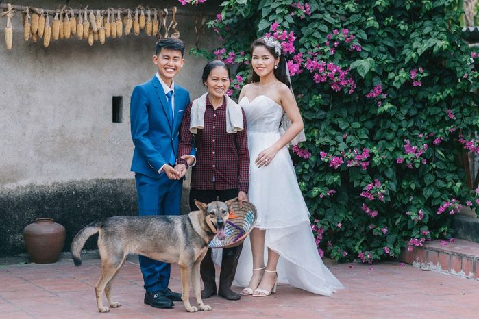 3 YouTuber Việt thoát nghèo năm 2021: Mua đất xây nhà, lấy vợ