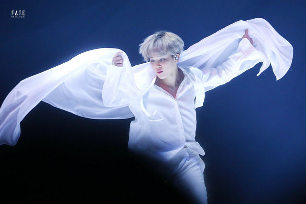 Chuyên gia vote idol nam là cỗ máy nhảy, sao lại vắng bóng Kai (EXO)