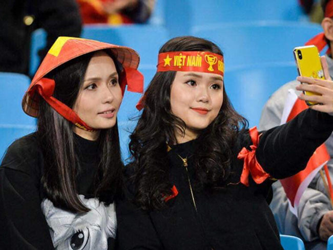 Hai cầu thủ VN làm rể gia đình giàu khét tiếng ở Hà Nội