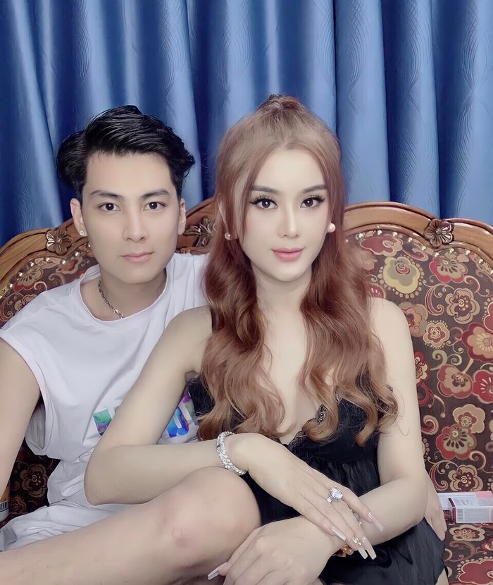 Chuyện tình của dàn mỹ nhân chuyển giới Vbiz: Lâm Khánh Chi đổ vỡ