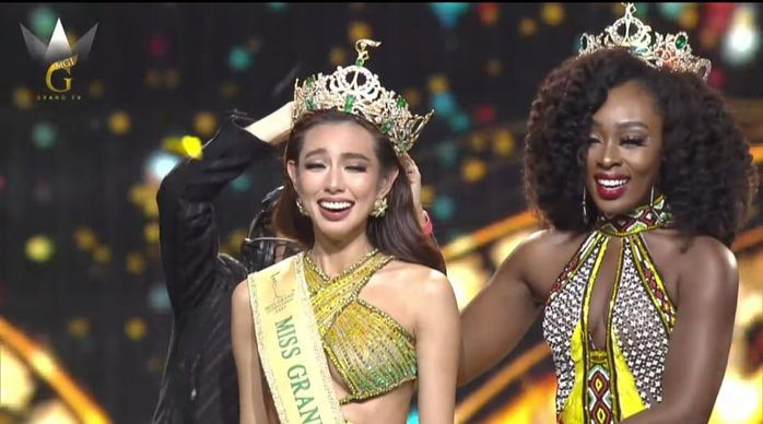 Dàn Hoa hậu từng đoạt giải quốc tế: Người tung hô, người lãng quên