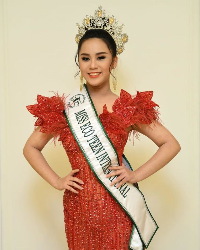 Bella Vũ đăng quang Hoa hậu Sinh thái tuổi teen Quốc tế 2021