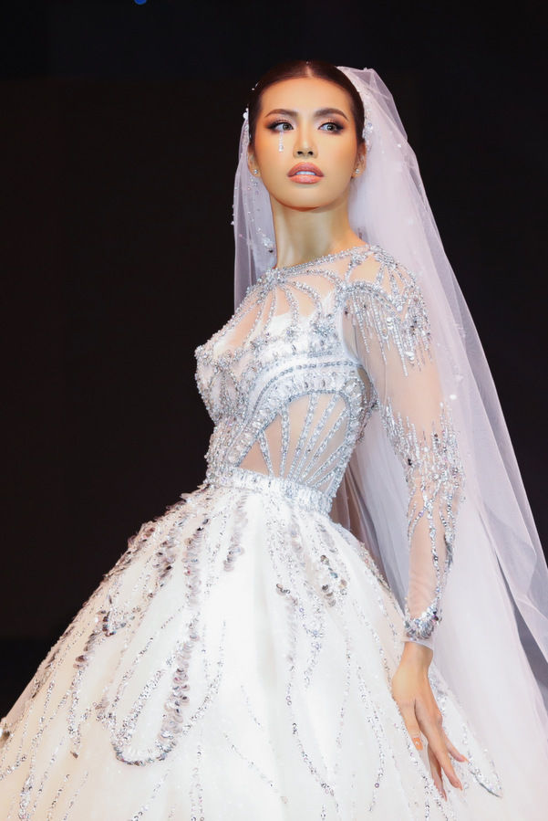 Bộ váy cưới đẹp nhất để Minh Tú diện trong ngày cưới 