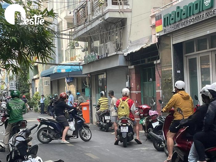Bên trong lò bánh mì gây bão mạng xã hội Huynh Hoa 2