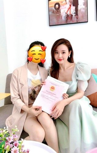 Giảng viên Midu: vòng eo vượt mặt Ngọc Trinh, 10 phút bán chục lô đất