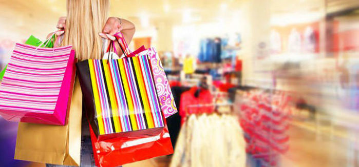 Khoe bảng chi tiêu 26 triệu cho Tết, cô gái bị mắng tơi tả