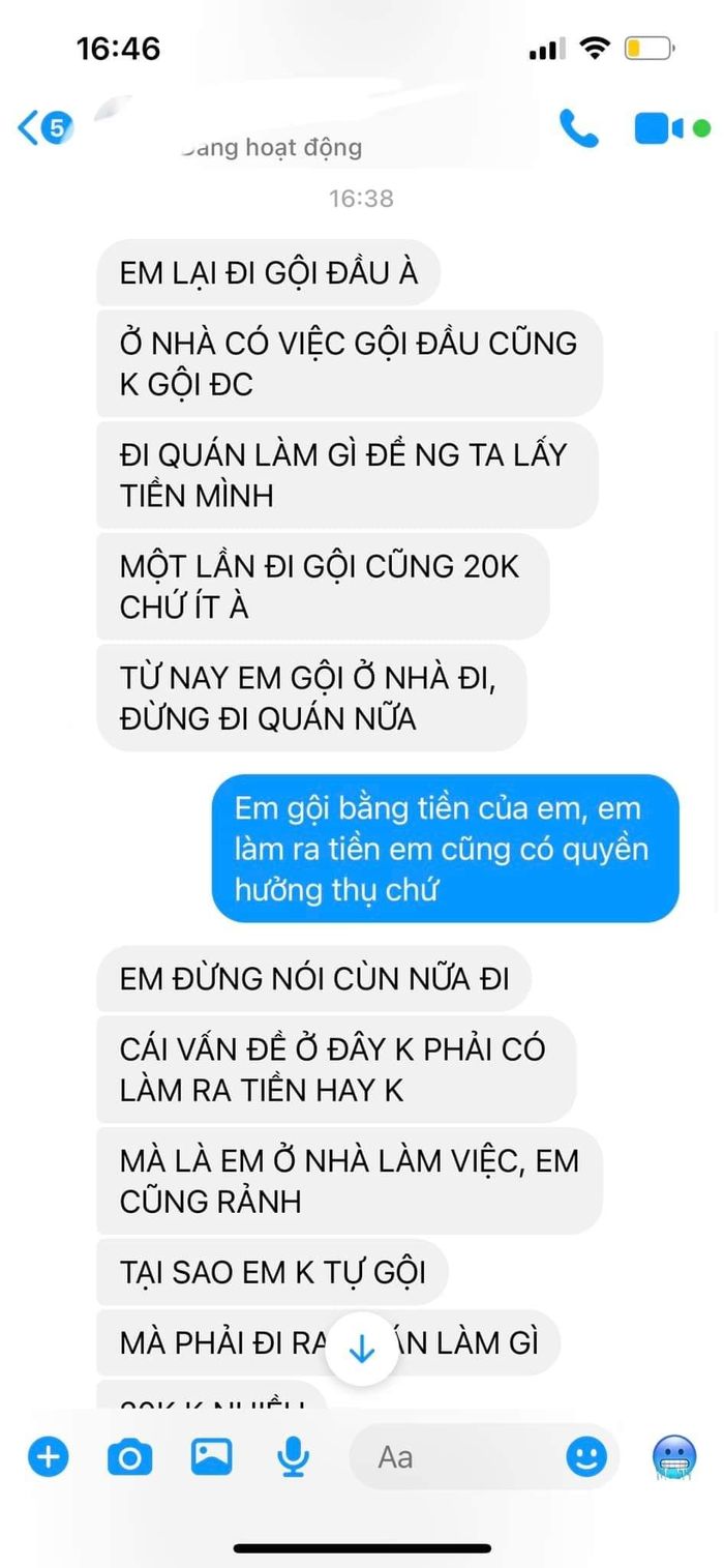 Chồng không cho vợ ra tiêm gội đầu vì sợ tốn tiền