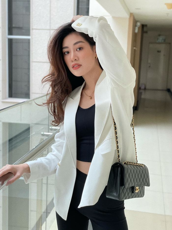 Hương Giang - Khánh Vân cùng nhau lên tiếng xin lỗi sau lùm xùm