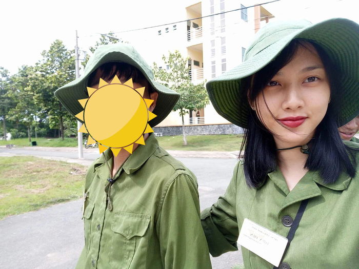 Loạt ảnh thời còn đi học của dàn Hoa Hậu: Khánh Vân gây bất ngờ