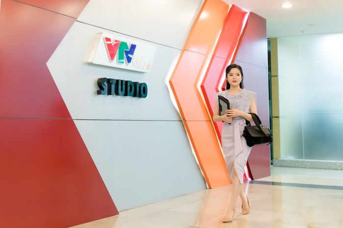 MC thấp nhất của VTV: Cao 1m50 nhưng gu thời trang xinh đẹp miễn bàn