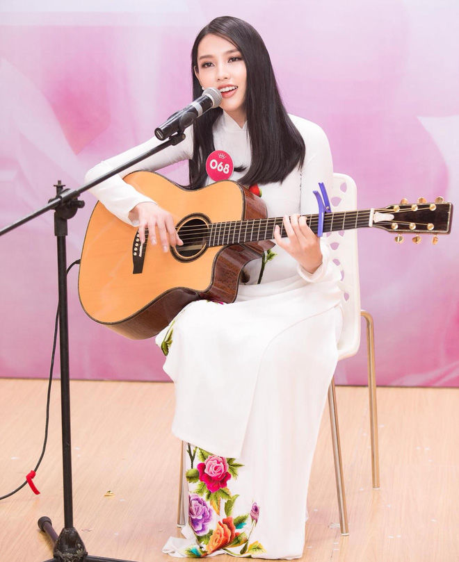 Miss Grand 2021 Thùy Tiên: Sống cùng bà, thiếu thốn tình thương cha mẹ