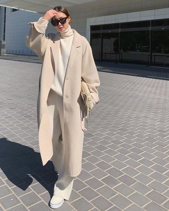 Mùa lạnh đến rồi, diện áo len cổ lọ thế nào để vừa ấm, vừa trendy