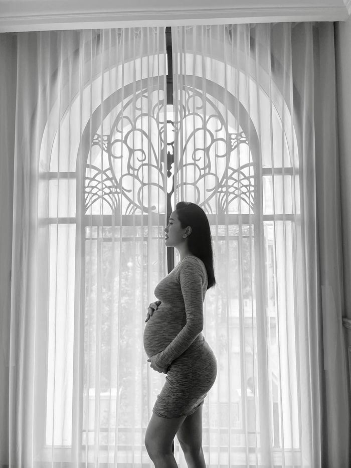 Mỹ nhân Việt khoe bụng bầu full không che: Bảo Thy siêu nuột