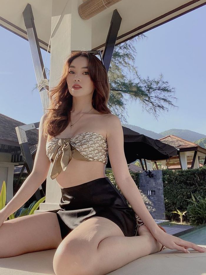 Mỹ nhân Việt lấy khăn làm áo: Lương Thùy Linh chiếm ưu thế