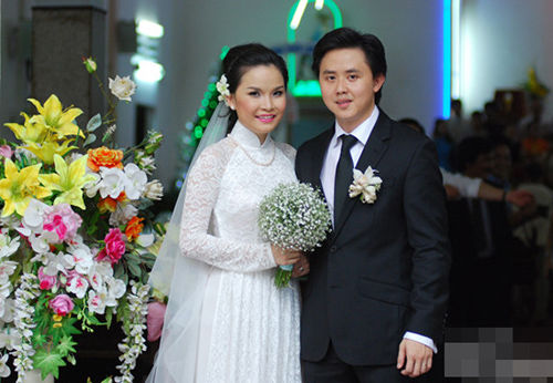 Mỹ nhân Việt vỡ mộng lấy chồng Việt kiều: toàn bỏ nghề theo tình yêu