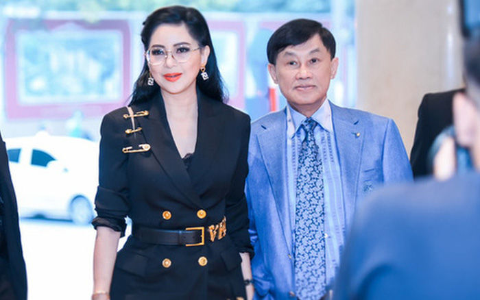 Vợ của tỷ phú J. Hạnh Nguyễn là ai?