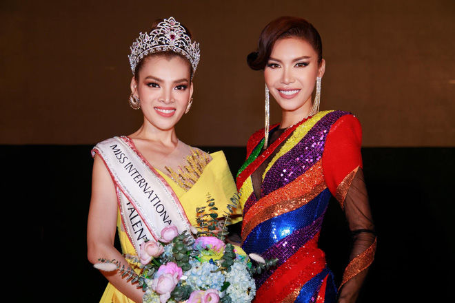 5 huấn luyện viên Hoa hậu đình đám của showbiz Việt
