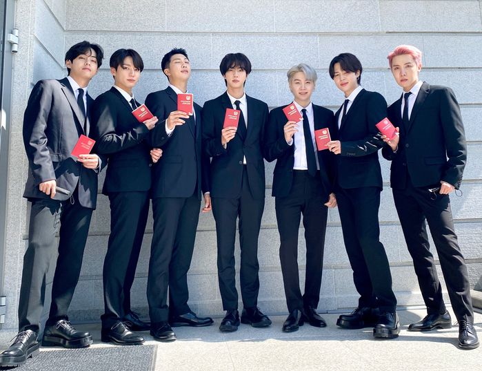 Top 11 nhóm nhạc độc nhất vô nhị của làng nhạc Kpop