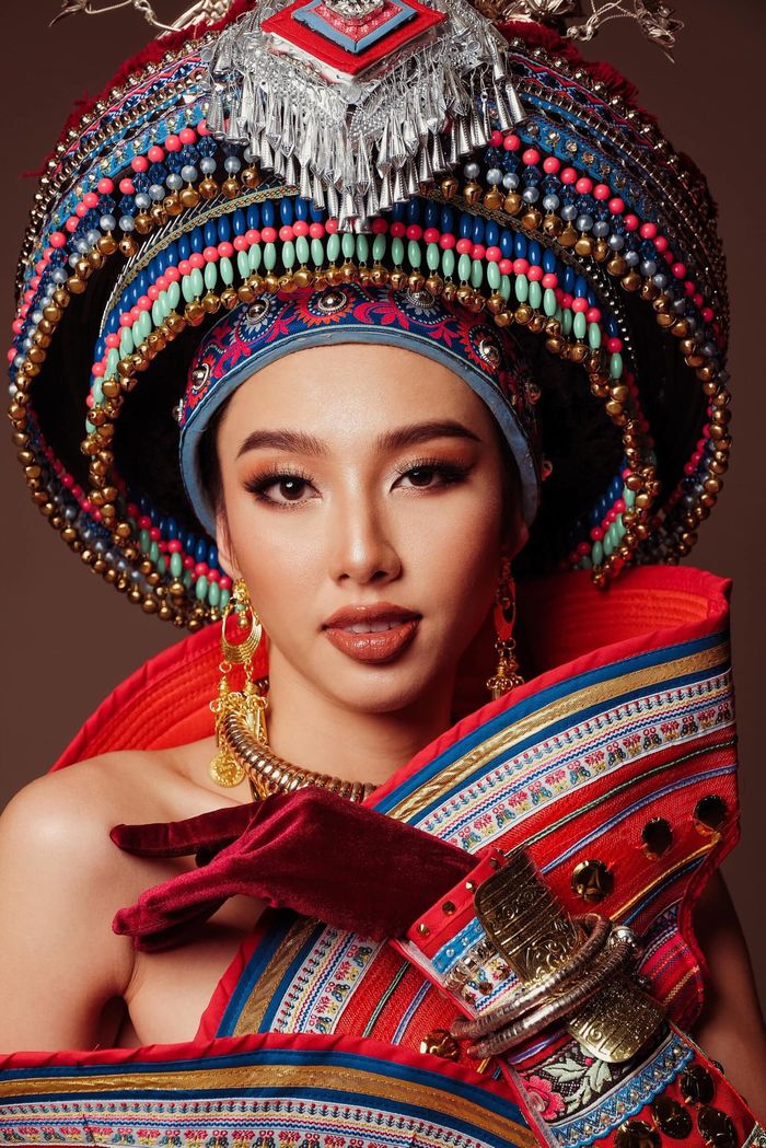 Thùy Tiên diện trang phục dân tộc Thái, đọ sắc Miss Grand Chiang Mai