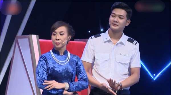 Ông bố tìm chồng cho con gây sốt khi nói: “Tài sản tôi không thiếu