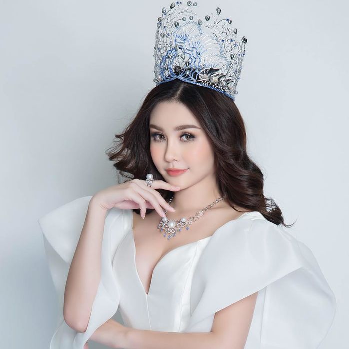 Phản ứng của các nàng hậu trước tin đồn mua giải: Thùy Tiên quá khéo