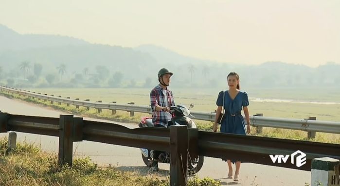 Phố Trong Làng tập 28: Hiếm lắm mới hẹn hò, Quạt lại dẫn theo bạn