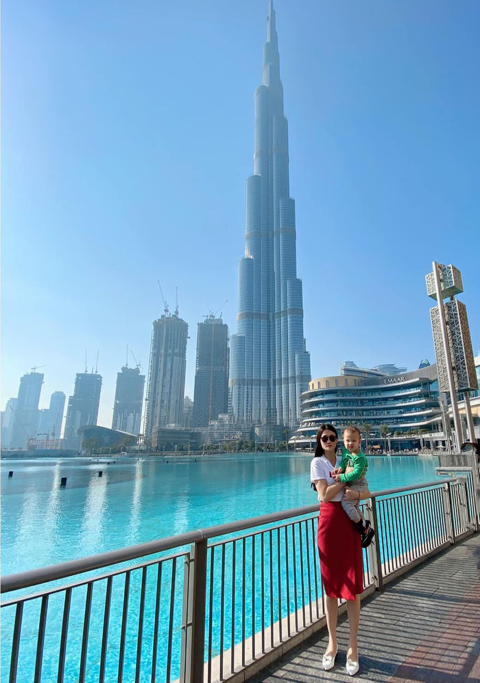 Sao chân ướt đi thi: Kha Mỹ Vân từ Á quân Next Top đến bà hoàng Dubai
