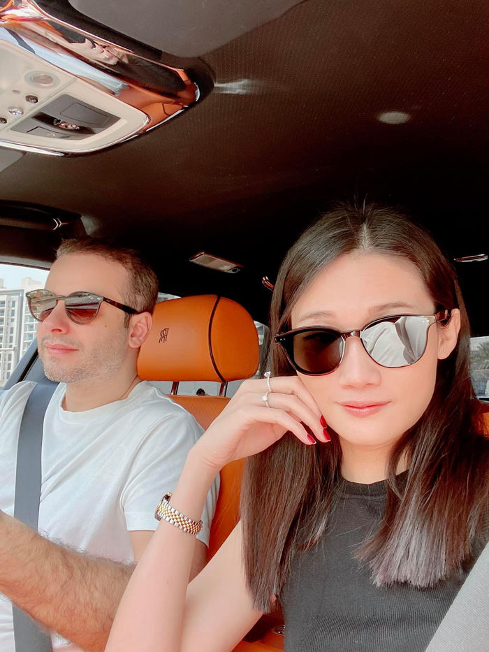 Sao chân ướt đi thi: Kha Mỹ Vân từ Á quân Next Top đến bà hoàng Dubai