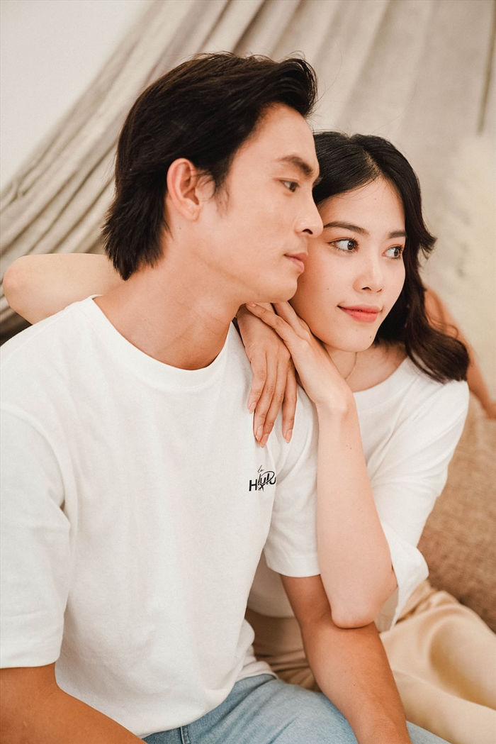Sao chân ướt đi thi: Nam Em từ Hoa khôi đến chân dài sáng giá làng mẫu