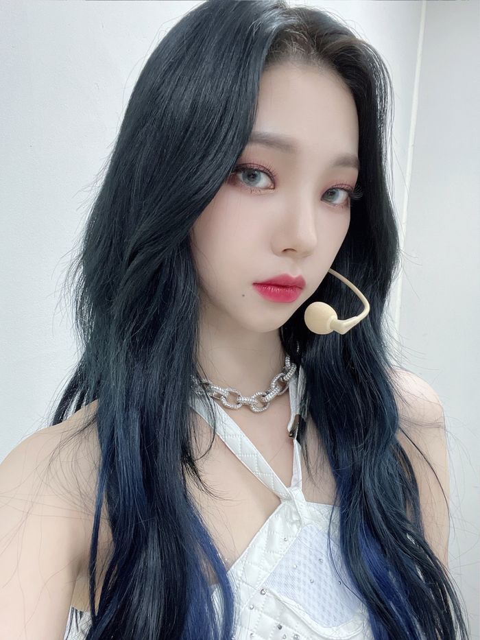 5 sao nữ làm fangirl mê tít: Jennie, Karina chưa bằng 1 YouTuber
