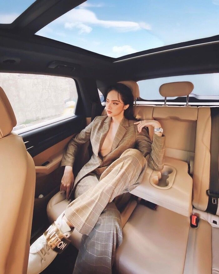 7 sao Việt diện vest style thả rông: Thùy Tiên đậm chất high fashion