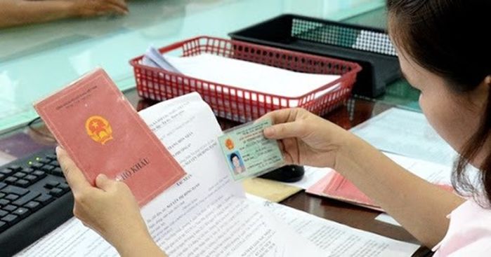 Sổ hộ khẩu giấy sẽ bị khai tử vào cuối năm 2022, chúng ta cần làm gì?