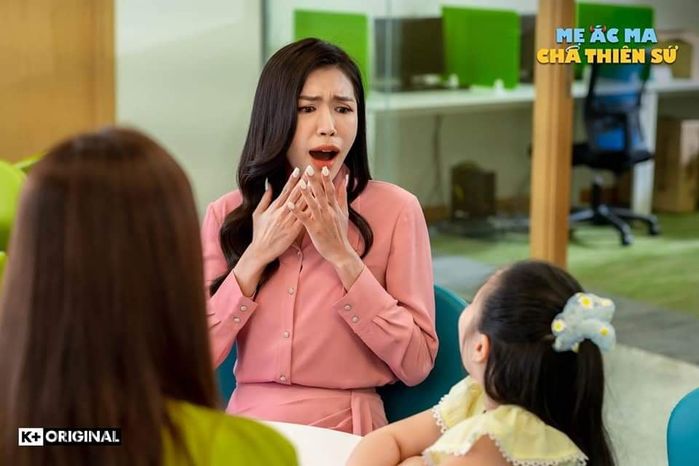 Sự nghiệp diễn xuất của Minh Tú: chán chị đại, giờ toàn diễn vai hài