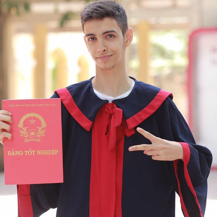 Tiktoker Rufino Aybar thủ khoa Học viện Ngoại giao là ai?