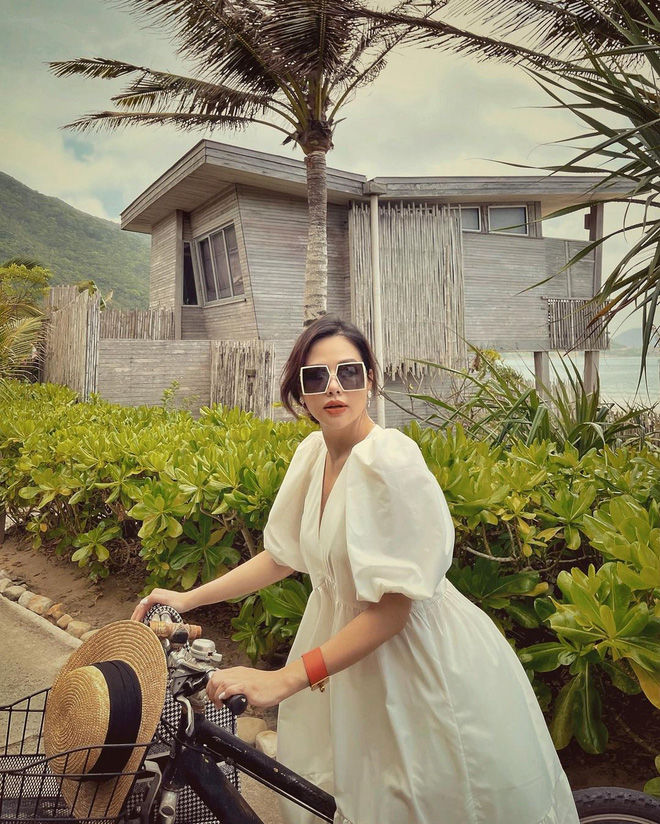 Thời trang mẹ bầu Vbiz: Joyce Phạm thả rông táo bạo