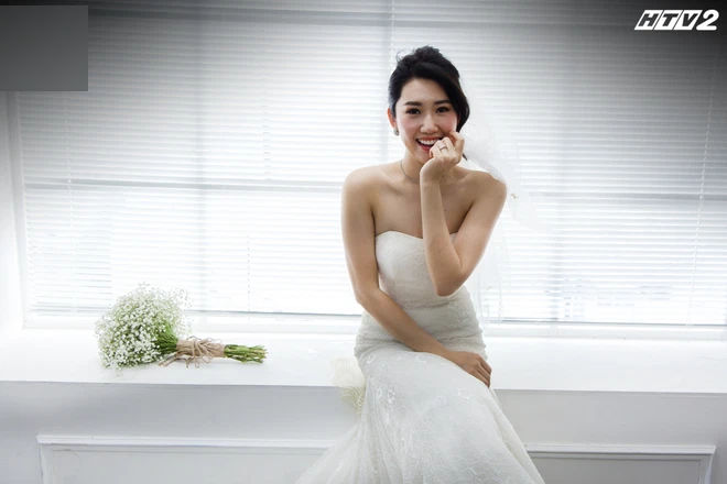 Thúy Ngân và cả chục lần mặc váy cưới: Có 1 lần sến chấn động!