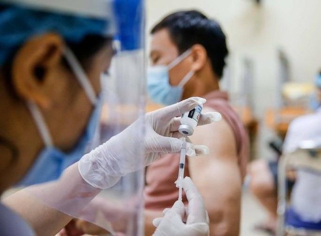 TP.HCM dự kiến tiêm vắc xin mũi 3: Có 6 đối tượng được ưu tiên