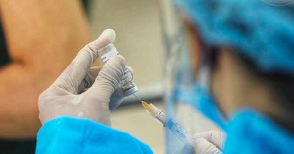 TP.HCM dự kiến tiêm vắc xin mũi 3: Có 6 đối tượng được ưu tiên