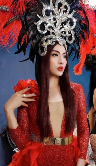 Phạm Phương - Gánh hát lô tô Hương Nam bị viêm màng não, quên tên mình