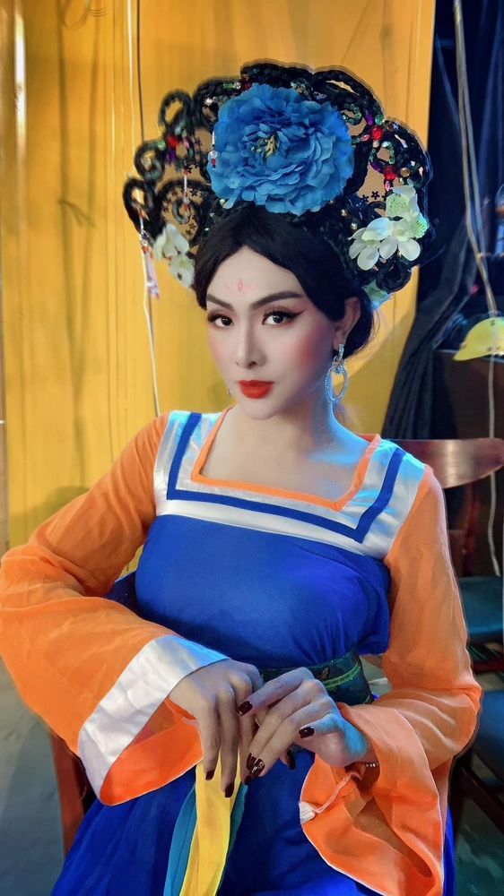 Phạm Phương - Gánh hát lô tô Hương Nam bị viêm màng não, quên tên mình