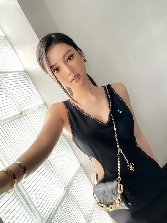 Bella Vũ đi sự kiện đầu tiên với vai trò Miss Eco Teen International
