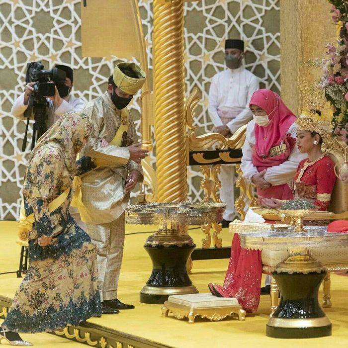 Công chúa kín tiếng hoàng gia Brunei tổ chức lễ cưới 10 ngày 10 đêm