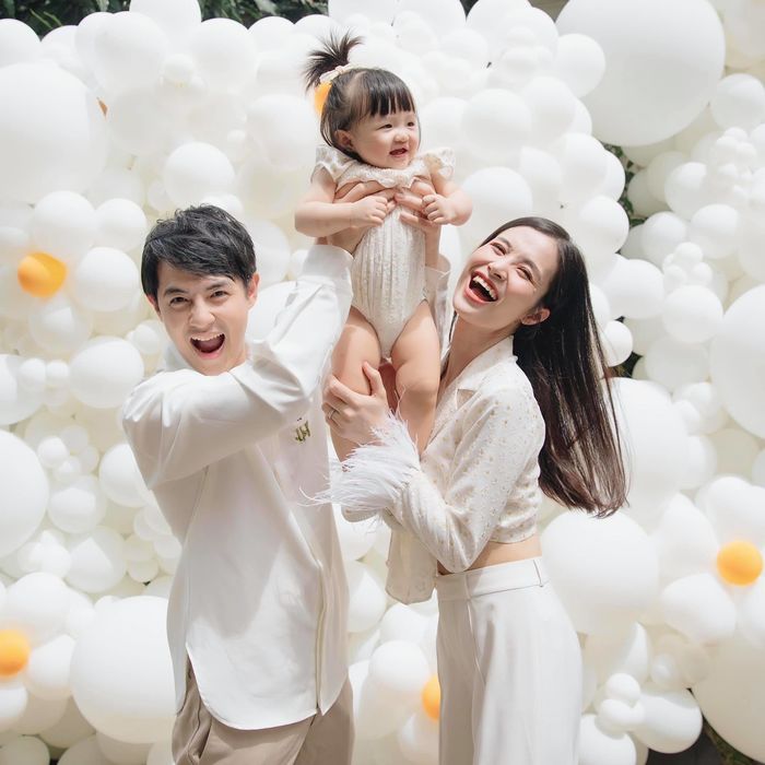 Gia đình sao Việt đẹp đều: nhà Đặng Thu Thảo toàn visual cực phẩm