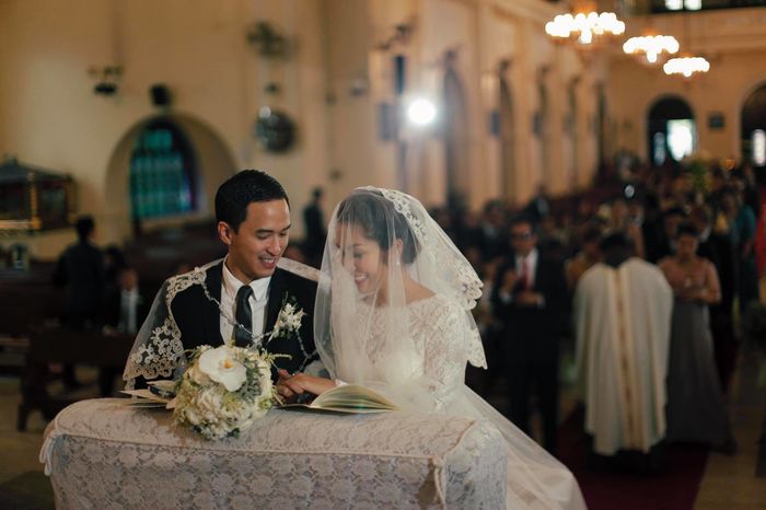 Hôn nhân thập kỉ của các cặp đôi sao Việt: ngưỡng mộ vợ chồng Hà Tăng