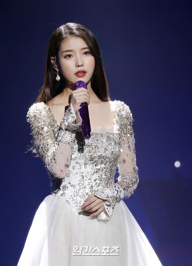 Idol Kpop xinh đẹp hệt công chúa Disney: Idol Gen 2 tới Gen 4 tề tựu