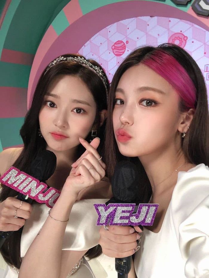 Khoảnh khắc x2 visual: Cha Eunwoo và Jaehyun khiến fan điên đảo