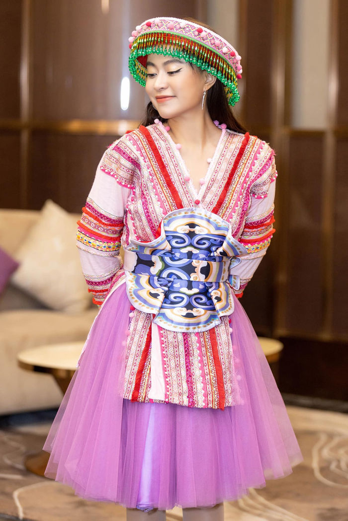 Dàn mỹ nhân Việt cùng diện trang phục dân tộc: Thùy Tiên như gái bản