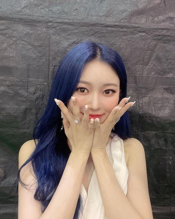 Dàn mỹ nữ Kpop sinh năm 1997 đều tài năng, xinh đẹp